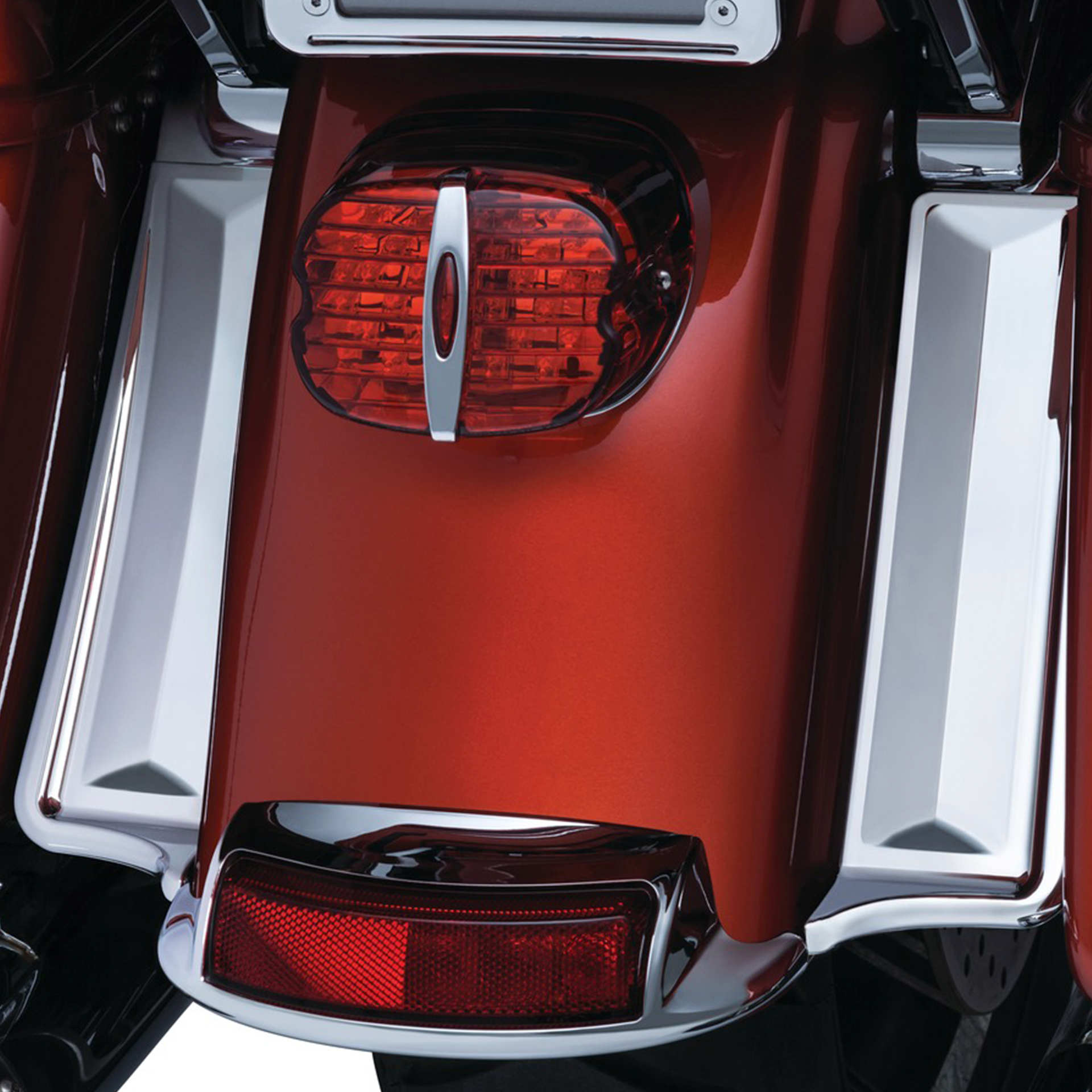 Kuryakyn Tri Line Acentos para Fairing Harley Davidson '14-'24 Touring