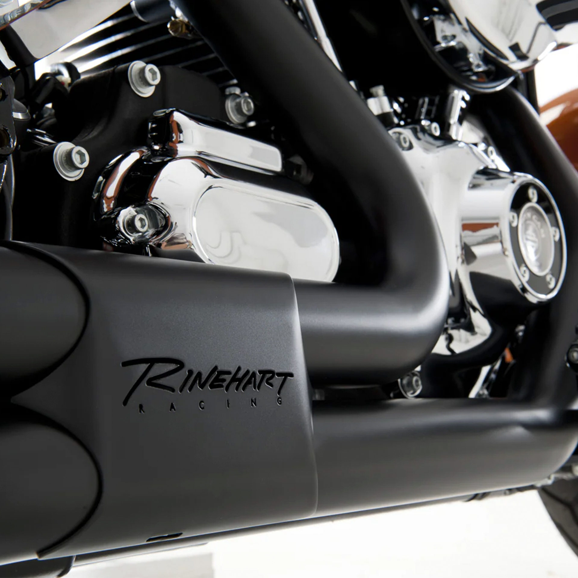 Escape Rinehart Racing Slimline Black para Harley Davidson '17-'24 Touring (Headers)