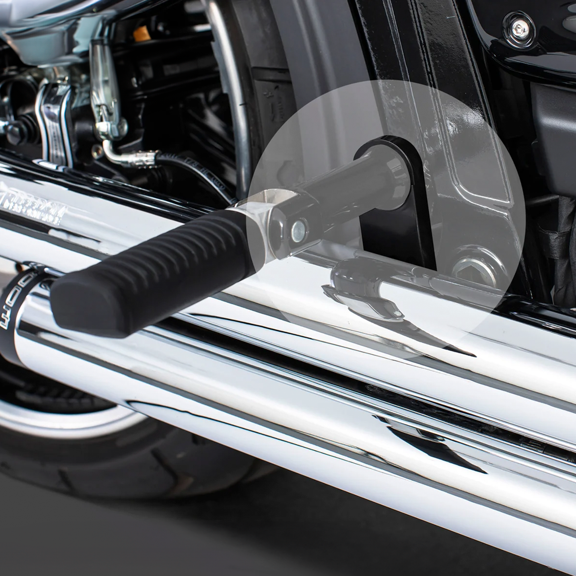 Kit Reubicador de Posapies para Harley Davidson 2018+ Fat Boy / Breakout