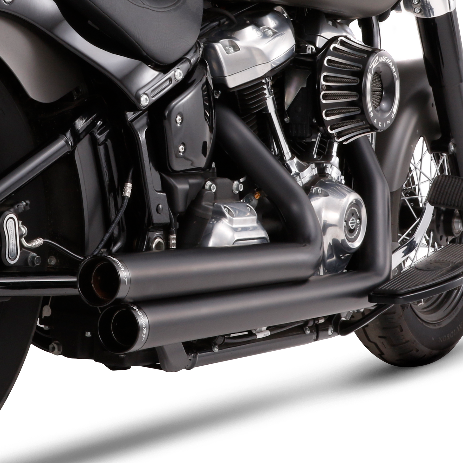 Escape Rinehart Racing 2 Into 2 Negro para Harley Davidson '18-'24 Softail Fat Boy / Heritage Classic / Deluxe / Slim / Street Bob / Breakout / Standard / Low Rider / Sport Glide / Fat Bob (Sistema Completo)