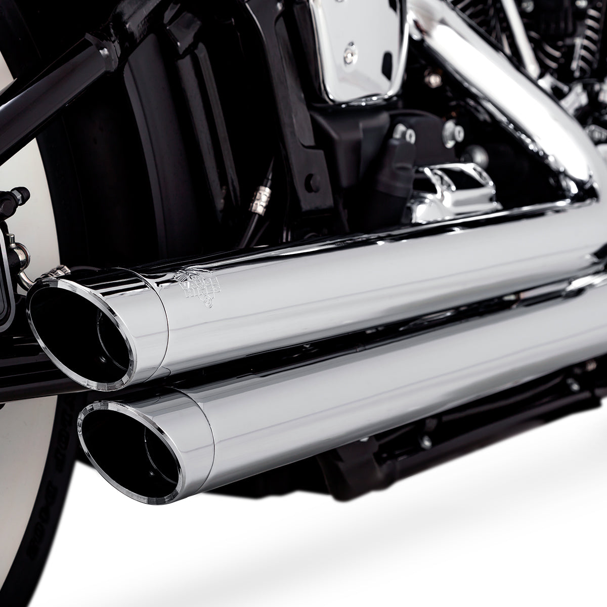 Escape Vance & Hines Big Shots Staggered Cromo para Harley Davidson '18-'24 Softail Standard / Street Bob / Low Rider / Heritage Classic (Sistema Completo)