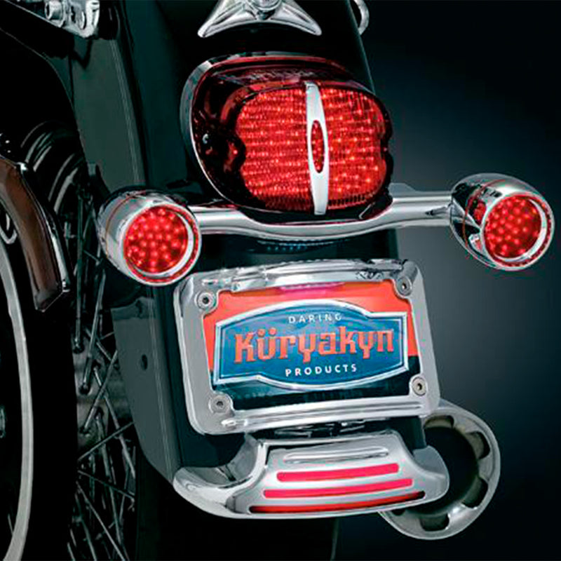 Kuryakyn Portaplacas Curvo con Acento de Polvera para Harley Davidson